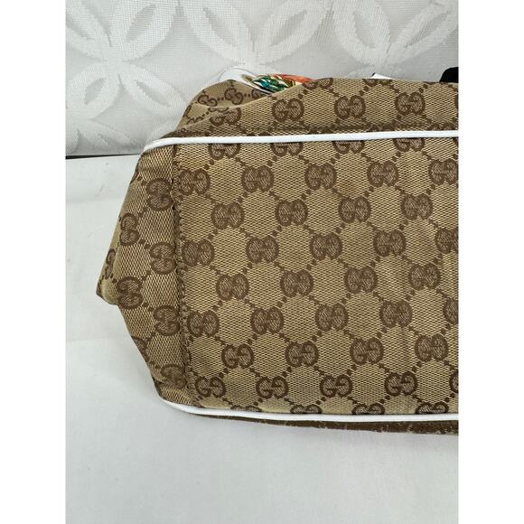 Gucci White Original GG Canvas Positano Tote with Silk Gucci Scarf - Picture 14 of 16